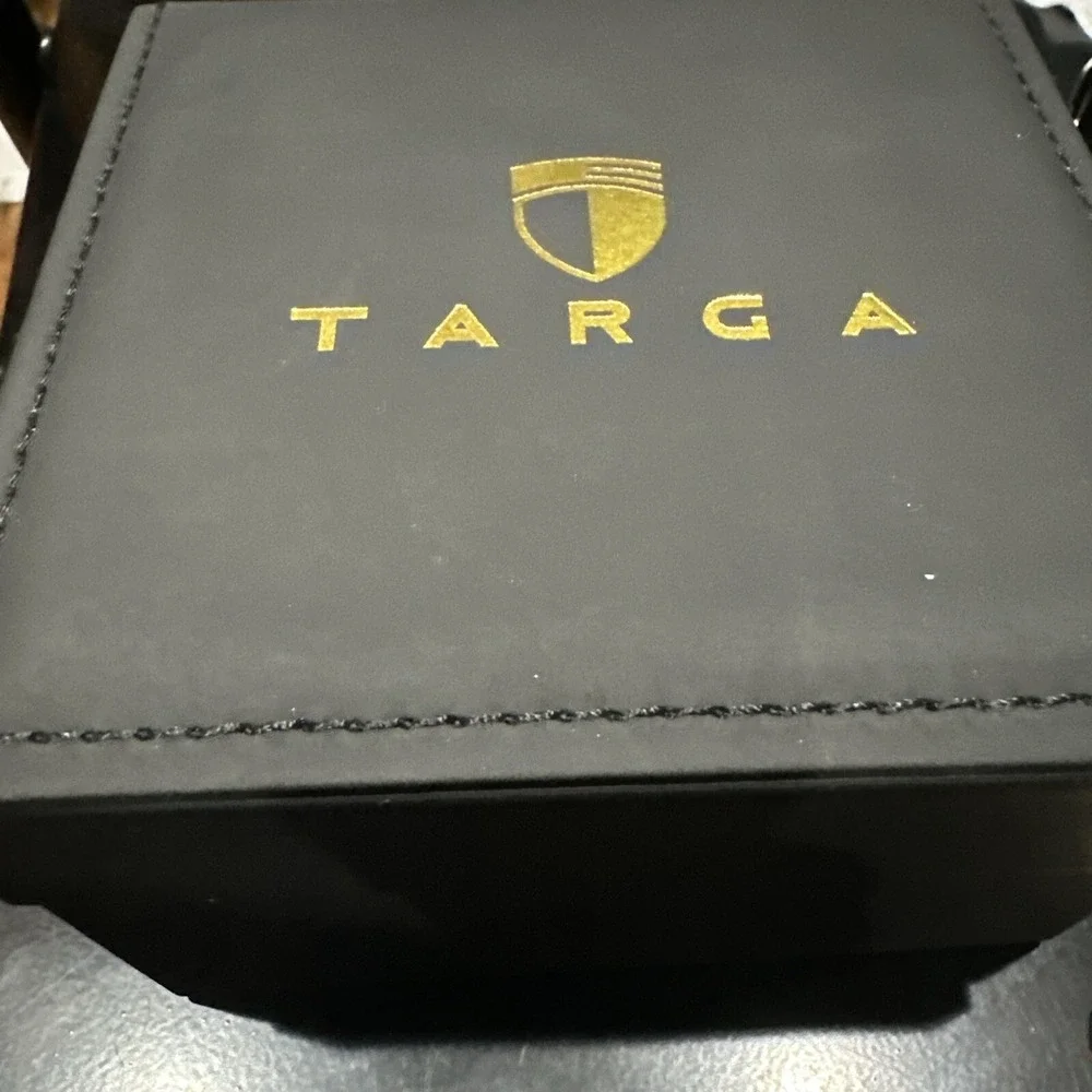 NEW TARGA Gold‎ Steel Black Dial Unisex Watch 41mm Gold-Tone Stainless Mesh Band